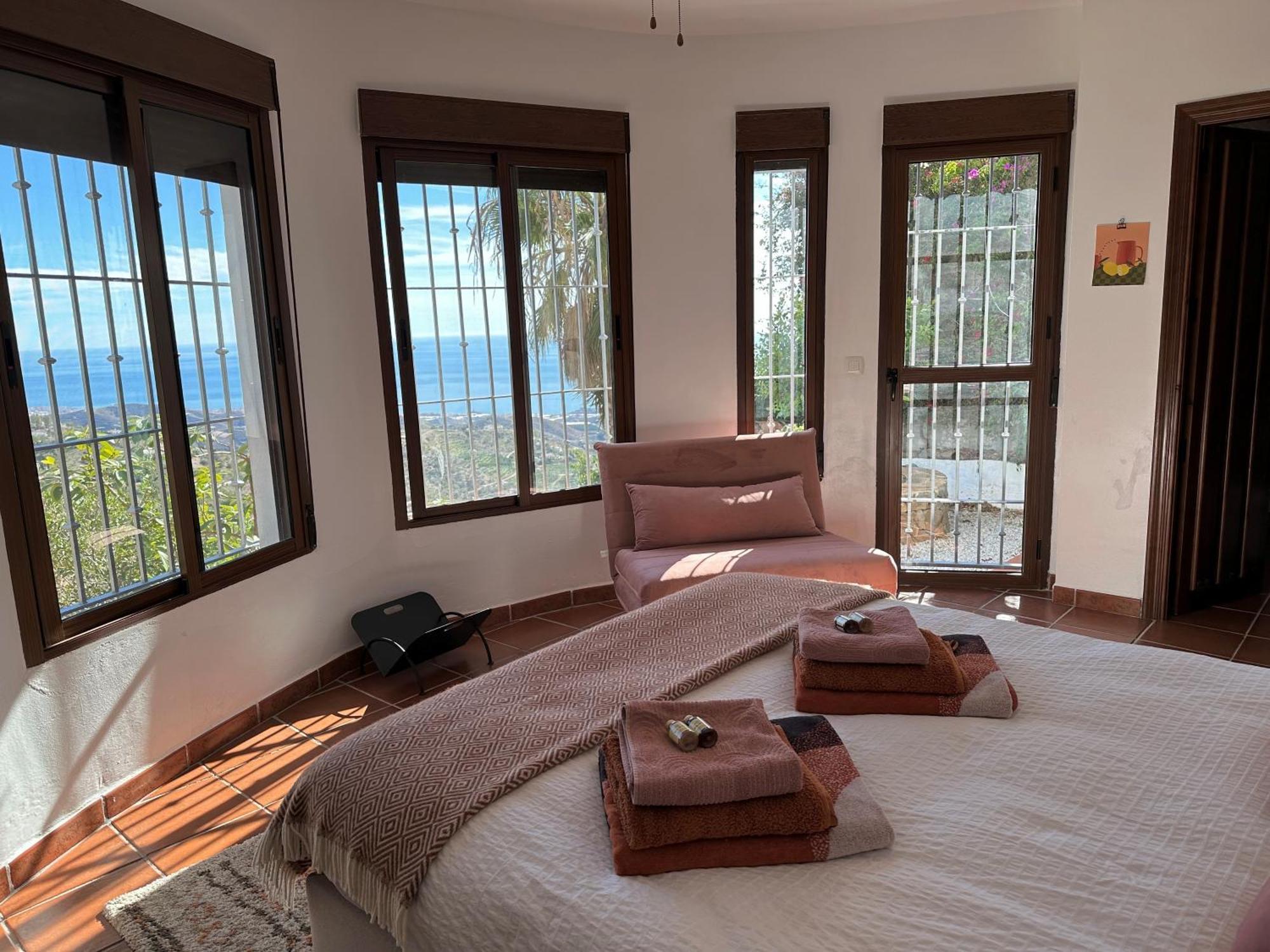 Villa Los Naranjos Sayalonga Exterior photo